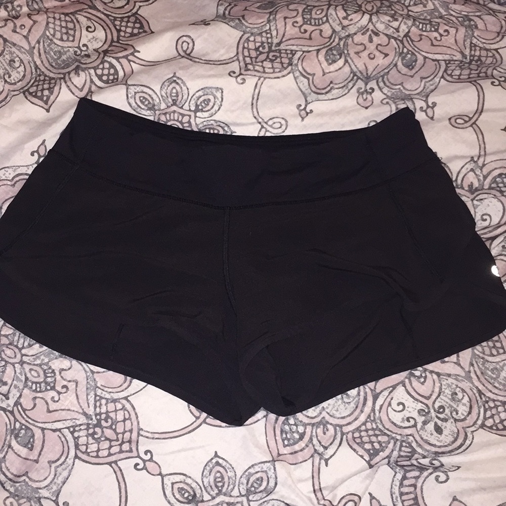 Black Lululemon Speed up Shorts
